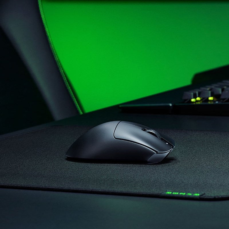 Razer DeathAdder V3 HyperSpeed Ultra-lightweight Wireless Ergonomic Esports Gaming Mouse - Black