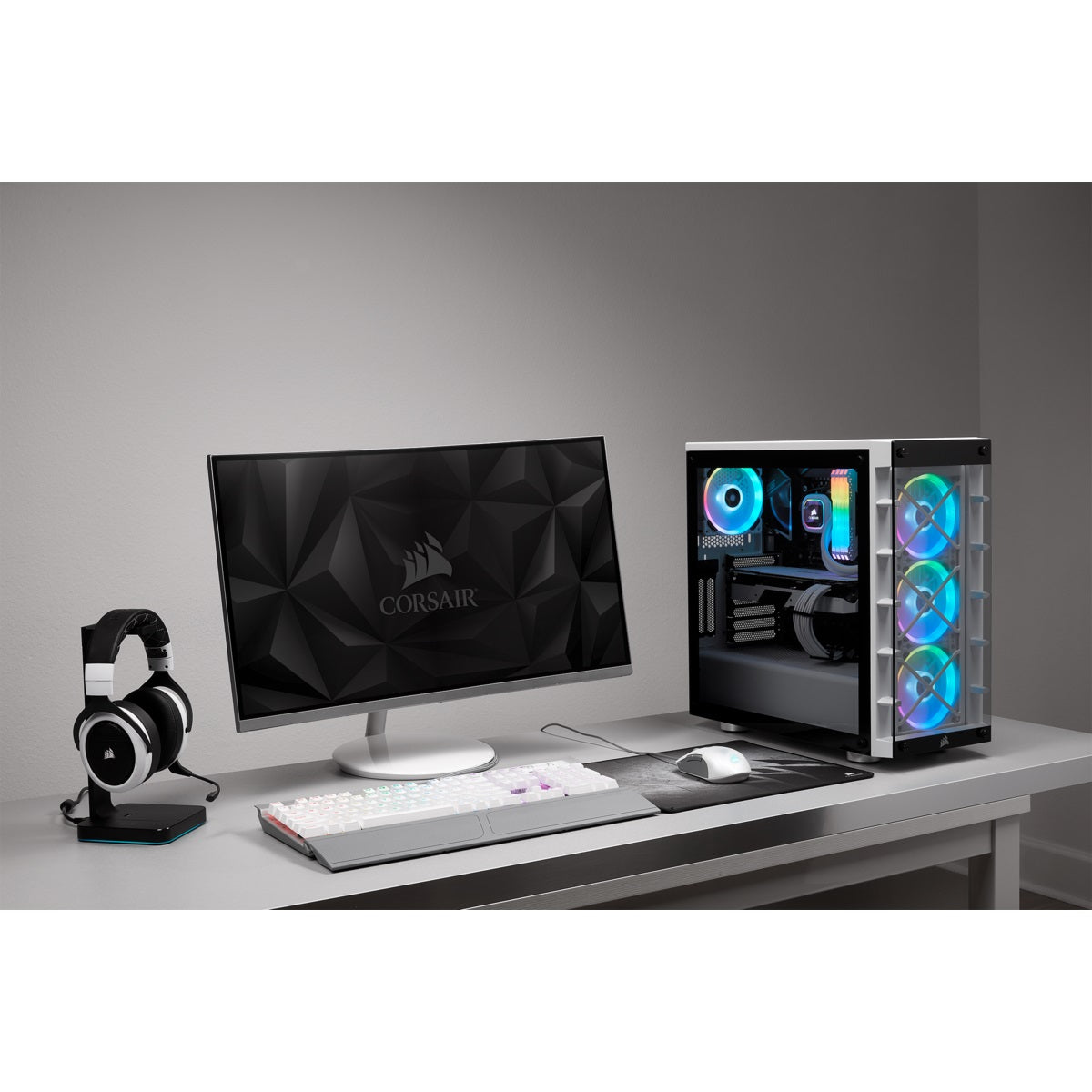Corsair iCUE 465X RGB ATX Mid-Tower Gaming PC Case - White
