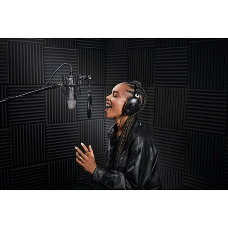Rode NT1 Signature Series Studio Condenser Microphone - Black