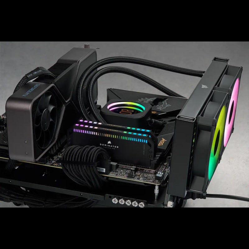 Corsair DOMINATOR PLATINUM RGB 32GB (2x16GB) DDR5 DRAM 5600MHz C36 Memory Kit