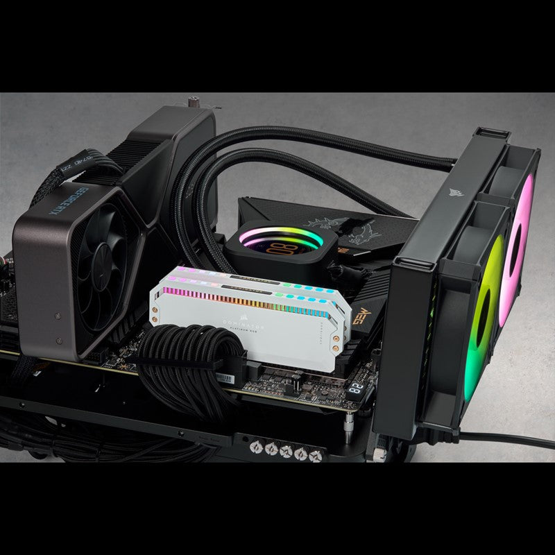 Corsair DOMINATOR PLATINUM RGB 32GB (2x16GB) DDR5 DRAM 5600MHz C36 Memory Kit