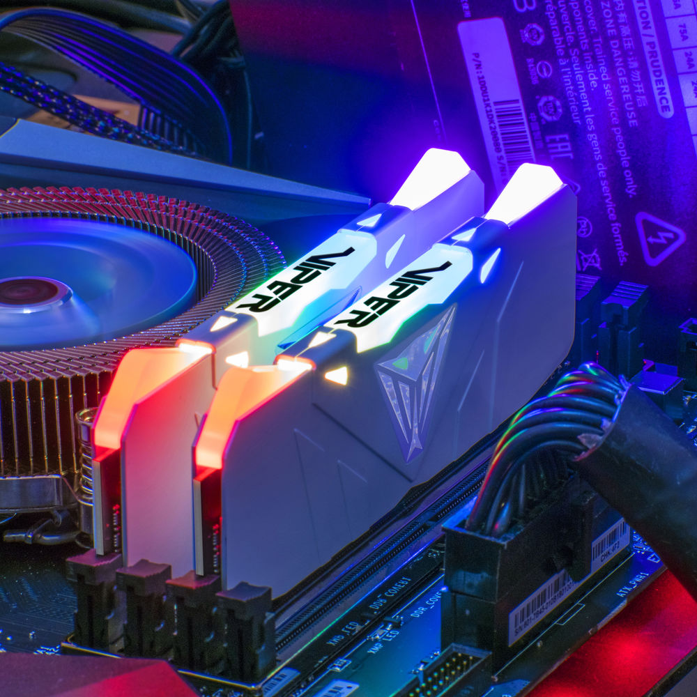 Patriot Viper RGB 16GB (2 x 8GB) DDR4 3200 MHz RAM Memory Kit - White