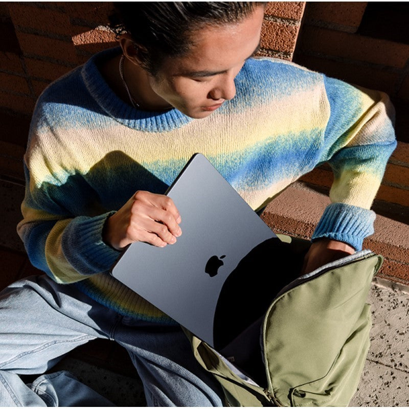 Apple MacBook Air 13.6