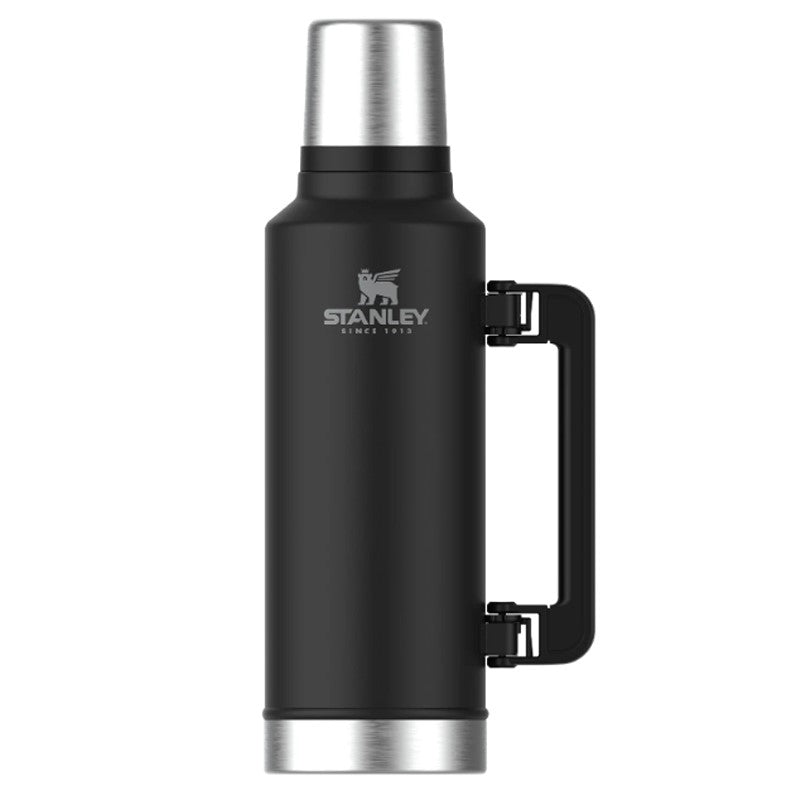 Stanley The Legendary Classic Bottle 1.9L / 2.0QT - Matte Black Pebble
