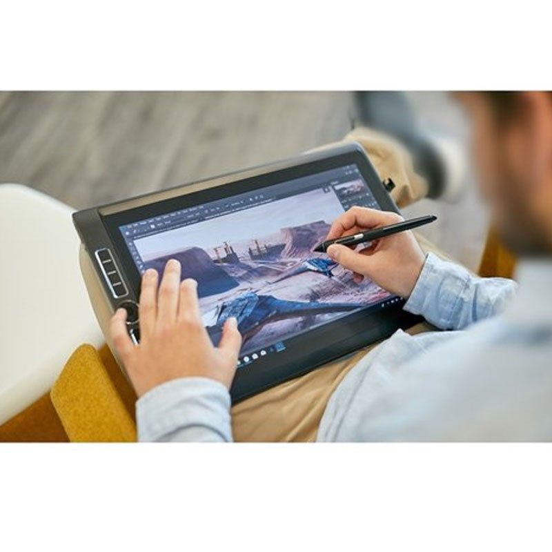 Wacom DTHW1621 Mobile Studio Pro Gen2, Intel i7, 16 GB RAM, 512 GB SSD, 4 GB VGA, 4K IPS 15.6