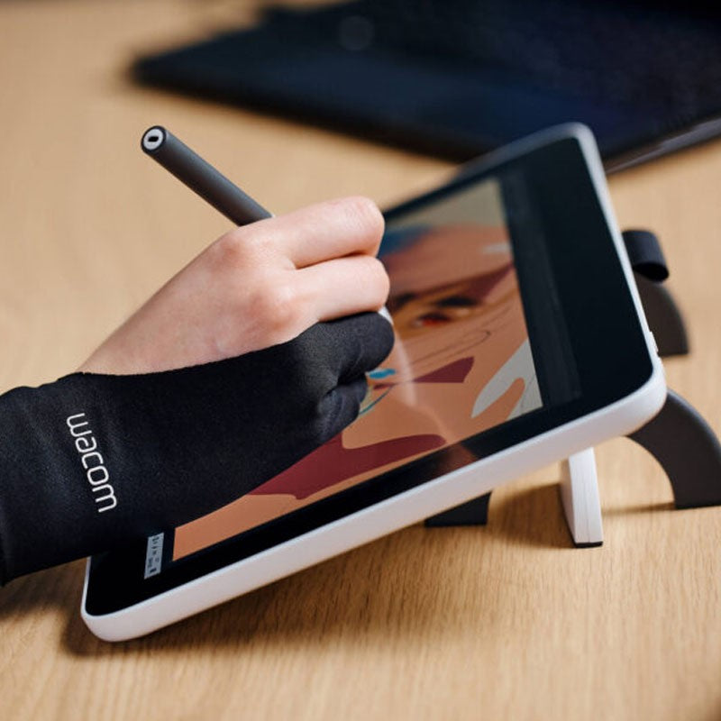 Wacom One 12 DTC121 Creative Pen Display – 11.6