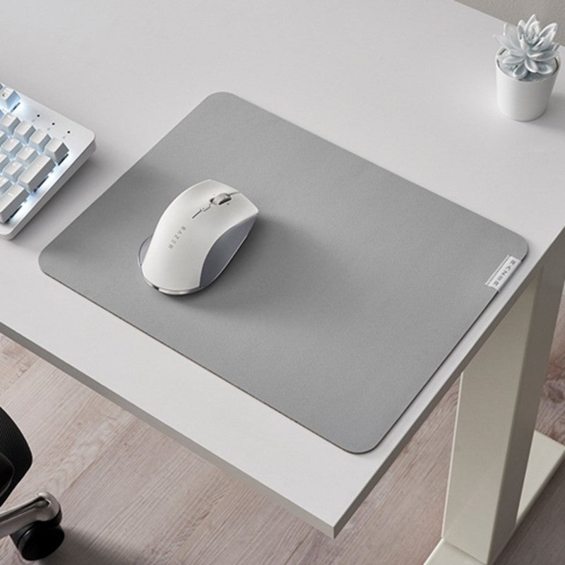 Razer Pro Click Ergonomic Wireless Mouse, White - Open Box