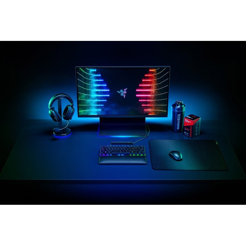 Razer Strider Hybrid Gaming Mouse Mat, Large -  Black