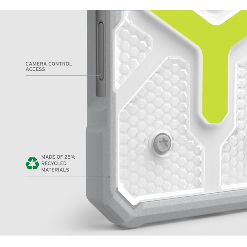UAG iPhone 16 Pro Max Magsafe Pathfinder Clear Case