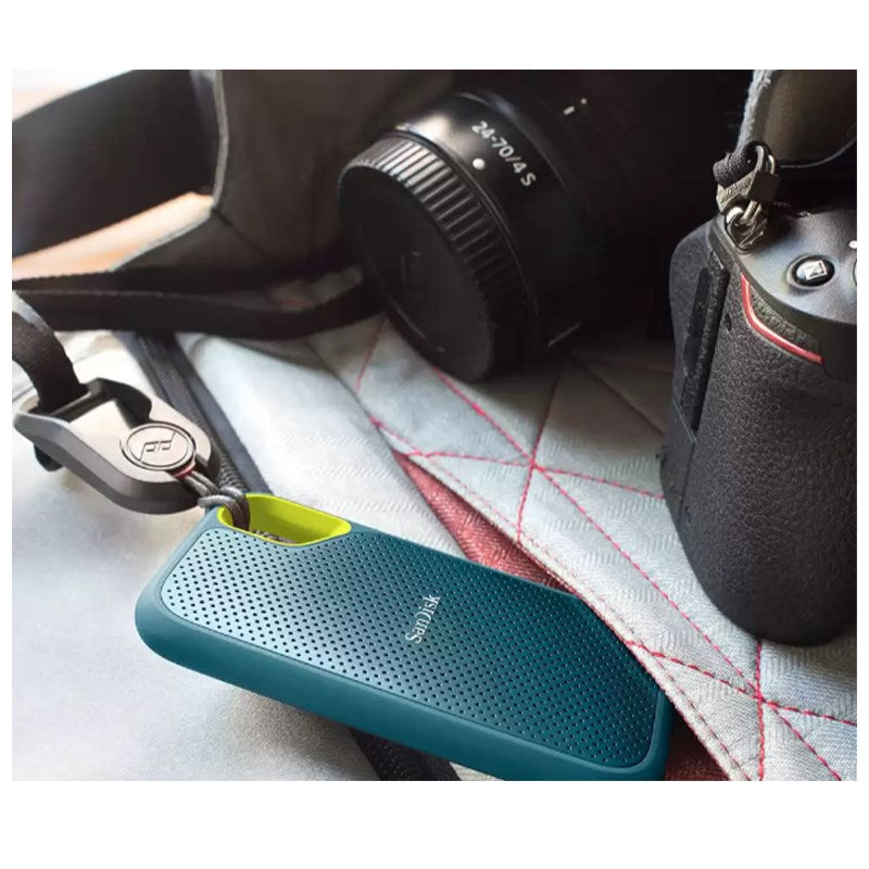 SanDisk 2 TB Extreme Portable SSD V2 1050 MB - Monterey