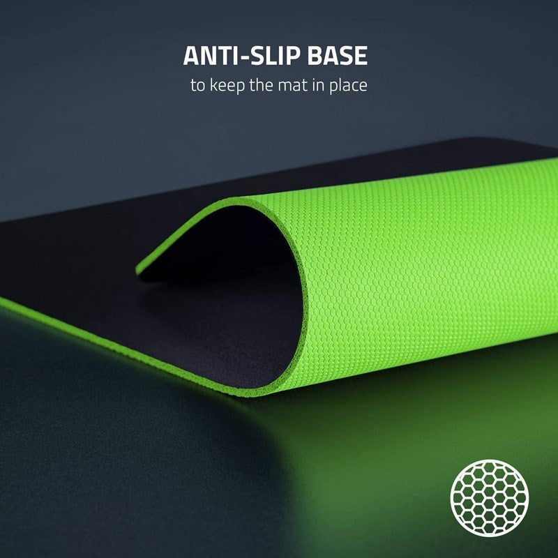 Razer Gigantus V2 Soft Gaming Mouse Mat for Speed and Control