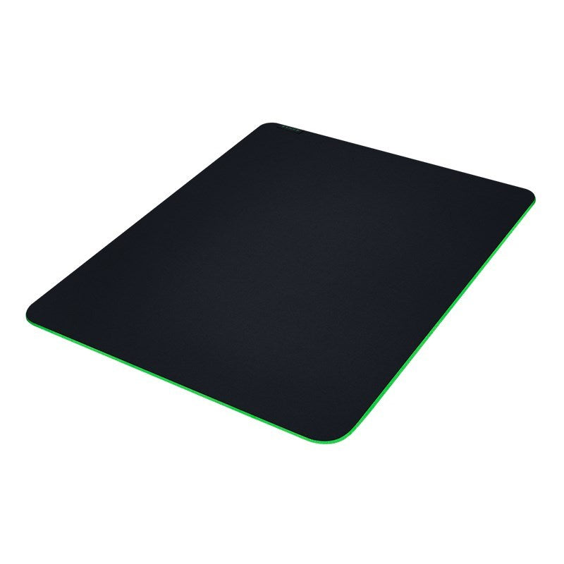 Razer Gigantus V2 Soft Gaming Mouse Mat for Speed and Control
