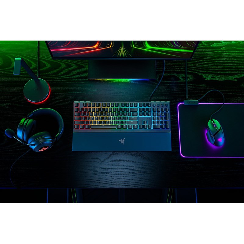 Razer Ornata V3 Low-profile Mecha-Membrane Wired RGB Gaming Keyboard (US Layout) - Black