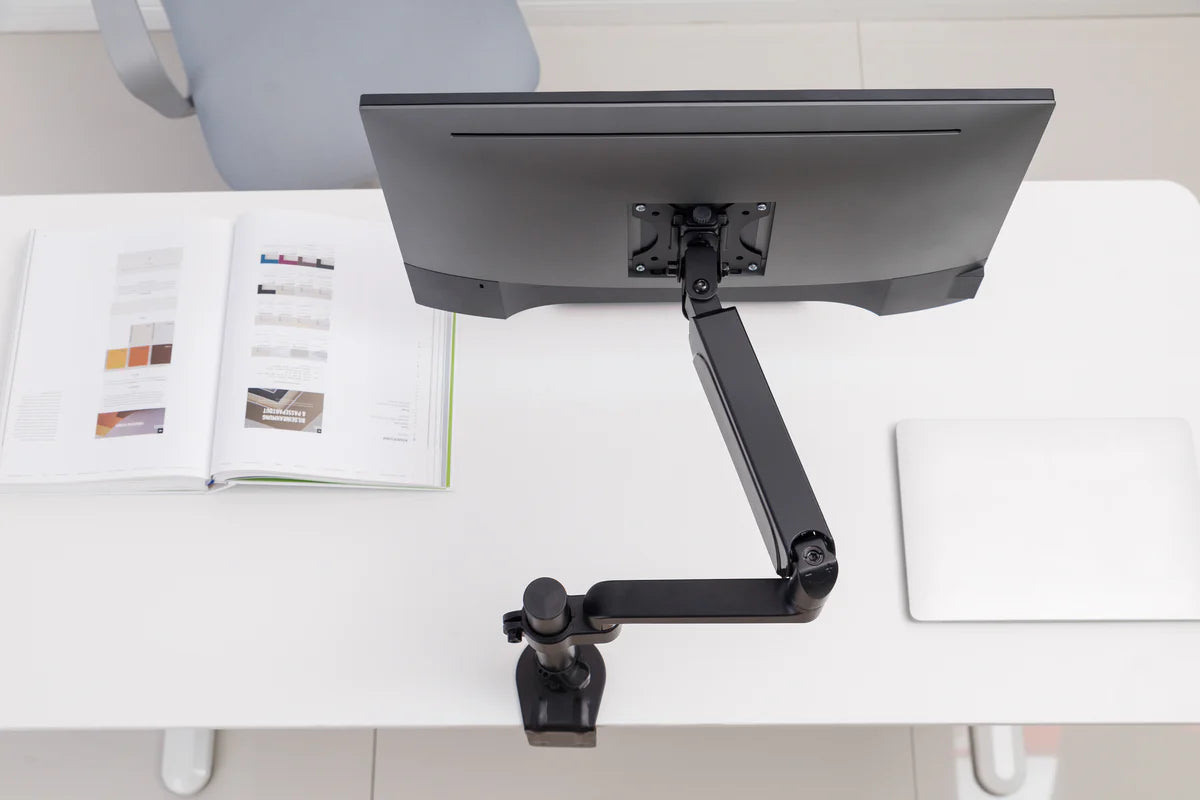 GAMEON Pole-Mounted Single Monitor Arm For Gaming And Office Use, 17