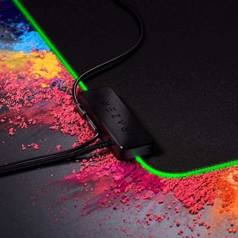 Razer Goliathus Chroma Soft Gaming Mouse Mat, Standard - Black