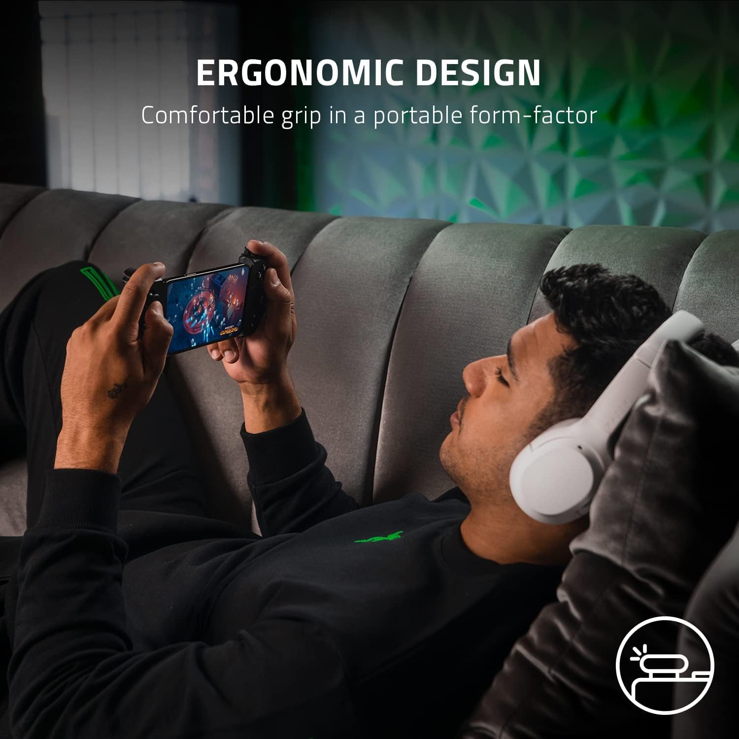 Razer Kishi V2 Universal Mobile Gaming Controller for iPhone - Black