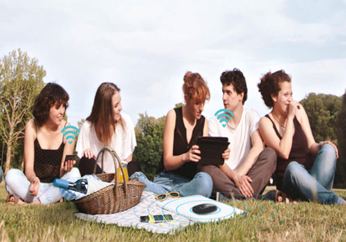TP-Link M7000 4G LTE Mobile Wi-Fi, Connect Up To 10 Devices