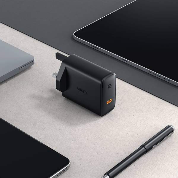 Aukey Focus 60W PD Wall Charger with GaN Power Tech