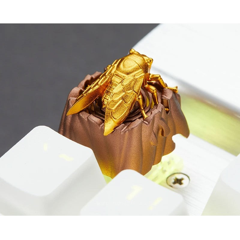 ZomoPlus Customized 3D GOLDEN CICADA Cherry MX Switches And Clones, Game And Movie Theme Metal Keycap With CNC Engraving (1u Size) - Golden