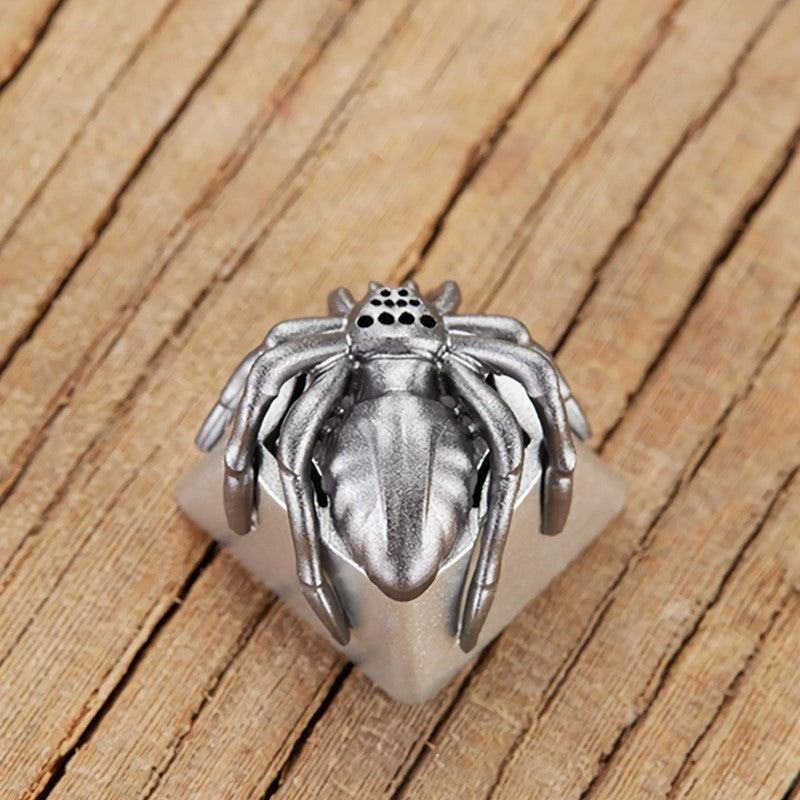 ZomoPlus مخصص 3D SPIDER Cherry MX Switches and Clones ، Game And Movie Theme Metal Keycap مع نقش CNC (مقاس 1u) للوحة مفاتيح الألعاب الميكانيكية - التيتانيوم - بدون صندوق