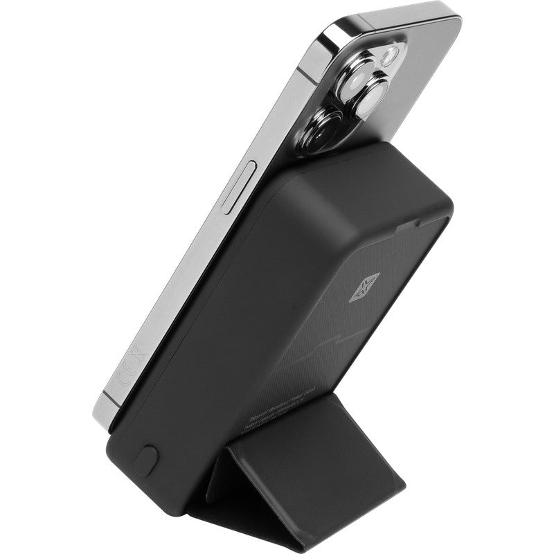 Xtrememac Magnetic Powerbank 10000 mah Apple Magsafe Compatible, USB-C USB-A Connectors With Holder, Black